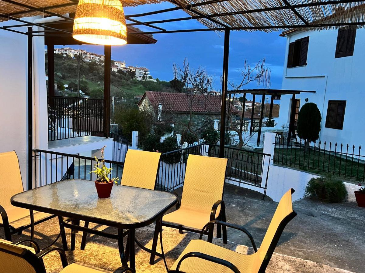 Neakitos Summer House Nikiti  Ngoại thất bức ảnh